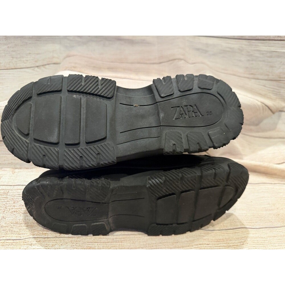 Zara Trainer Style / Technical Ankle Boots in monochrome black 38/7.5 - Picture 5 of 7